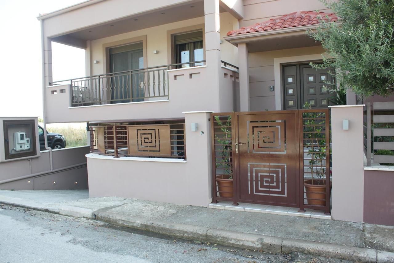 Virgin Rocks House Apartamento Kalabáka Exterior foto